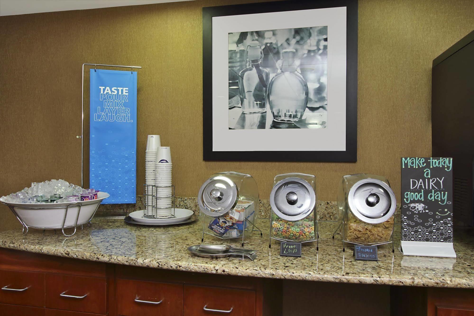 Hampton Inn & Suites Murray Esterno foto